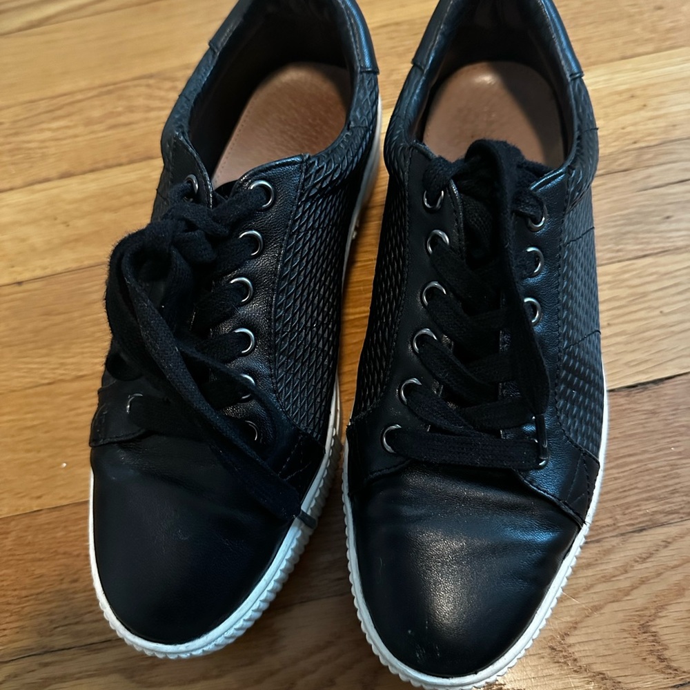 Halogen Black Fancy Gym Shoes Sneakers size 8